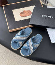 Load image into Gallery viewer, CC Sandals
