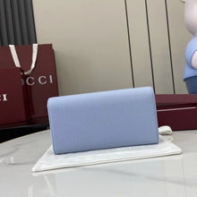 Load image into Gallery viewer, Continental Wallet
