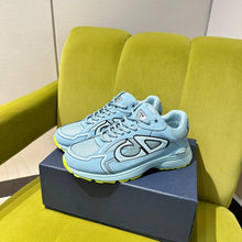 Load image into Gallery viewer, B30 Trainers
