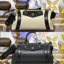 Load image into Gallery viewer, Rider Bag
