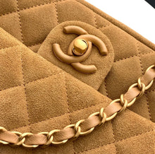 Load image into Gallery viewer, Suede Flap Bag
