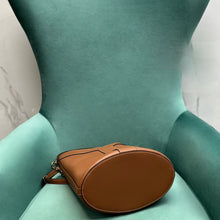 Load image into Gallery viewer, Y Bucket Bag
