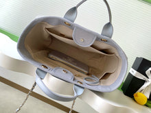 Load image into Gallery viewer, Deauville Tote

