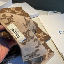 Load image into Gallery viewer, Cashmere Scarf
