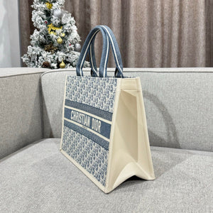 Book Tote