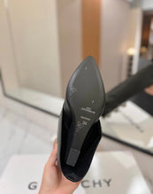 Load image into Gallery viewer, Shark Boots
