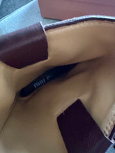 Load image into Gallery viewer, Logo Boots
