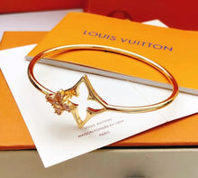 Load image into Gallery viewer, Logo Bracelet
