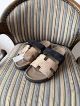 Load image into Gallery viewer, Chypre Sandals

