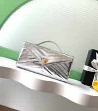 Load image into Gallery viewer, Lambskin Clutch
