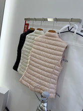 Load image into Gallery viewer, Igens Gilet
