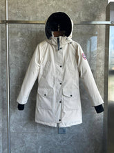 Load image into Gallery viewer, Trillium Parka
