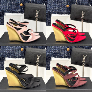 Cassandra Wedges