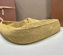 Load image into Gallery viewer, Crochet Tote
