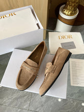 Load image into Gallery viewer, Suede Loafers
