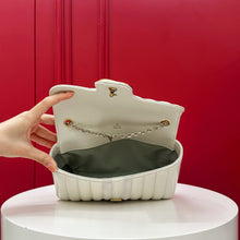 Load image into Gallery viewer, Marmont Mini Shoulder Bag
