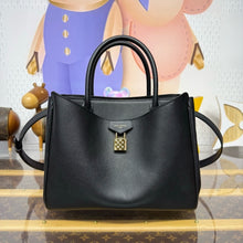 Load image into Gallery viewer, Vendome Tote
