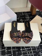 Load image into Gallery viewer, Leopard Sandals
