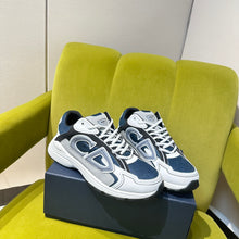 Load image into Gallery viewer, B30 Trainers
