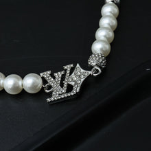 Load image into Gallery viewer, Pearl Set
