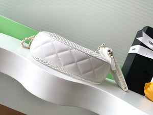 Moon Bag