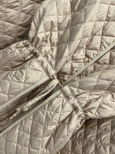 Load image into Gallery viewer, Etelan Coat
