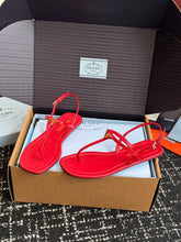 Load image into Gallery viewer, Leather Sandals
