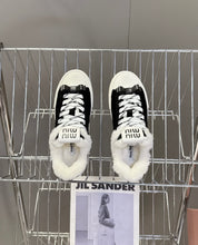 Load image into Gallery viewer, Shearling Trainers
