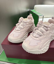 Load image into Gallery viewer, GG Trainers
