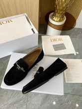 Load image into Gallery viewer, Suede Loafers

