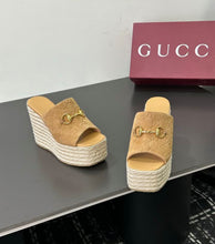Load image into Gallery viewer, Platform Espadrilles
