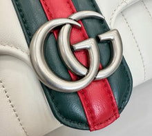 Load image into Gallery viewer, Marmont Small Shoulder Bag
