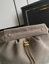 Load image into Gallery viewer, 26 Hobo
