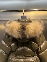 Load image into Gallery viewer, Down Jacket
