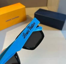 Load image into Gallery viewer, Logo Sunglasses
