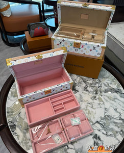 Accessories Case