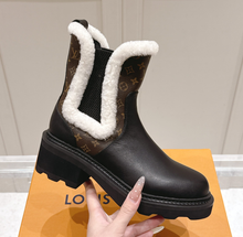 Load image into Gallery viewer, Beaubourg Boots
