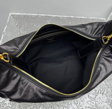 Load image into Gallery viewer, Grand Tour Bag
