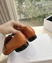 Load image into Gallery viewer, Triomphe Loafers
