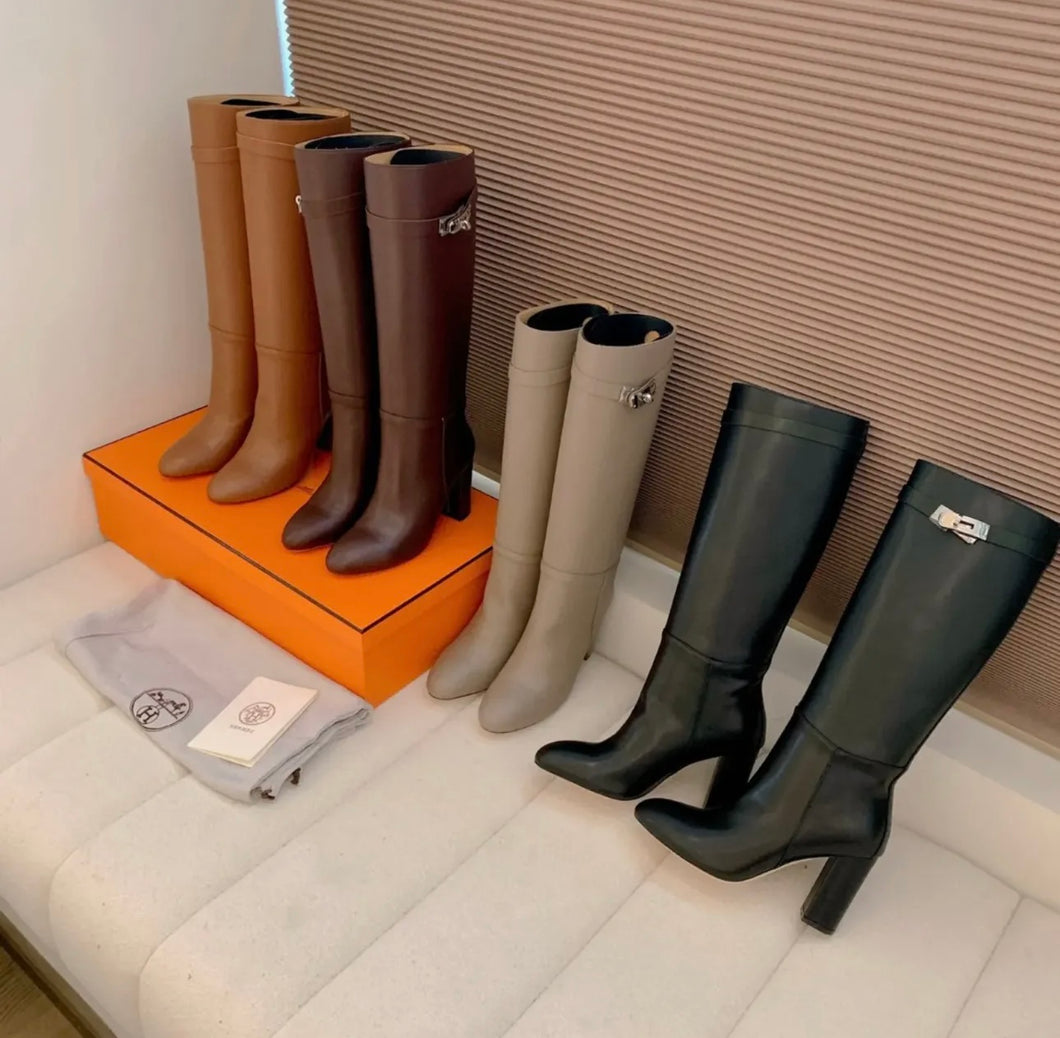 Story Boots