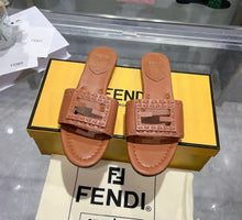 Load image into Gallery viewer, Baguette Sandals
