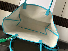 Load image into Gallery viewer, Saint Louis Tote
