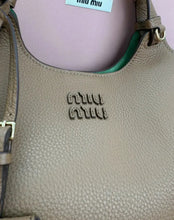 Load image into Gallery viewer, Leather Bag
