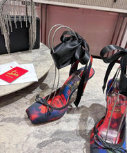 Load image into Gallery viewer, Cassia Pump
