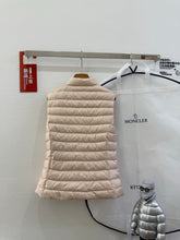 Load image into Gallery viewer, Igens Gilet
