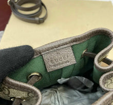 Load image into Gallery viewer, Ophidia Bucket Bag
