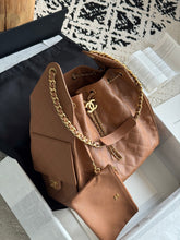 Load image into Gallery viewer, CC Hobo
