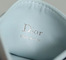 Load image into Gallery viewer, Leather Card Holder

