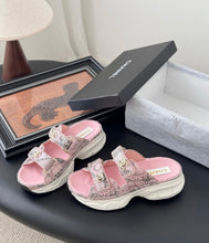 Load image into Gallery viewer, CC Dad Sandals
