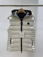 Load image into Gallery viewer, Aliterse Gilet
